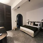 Koniko Santorini Private Pool וילה Vóthon