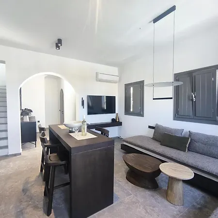 Koniko Santorini Private Pool *