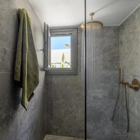 Willa Koniko Santorini Private Pool