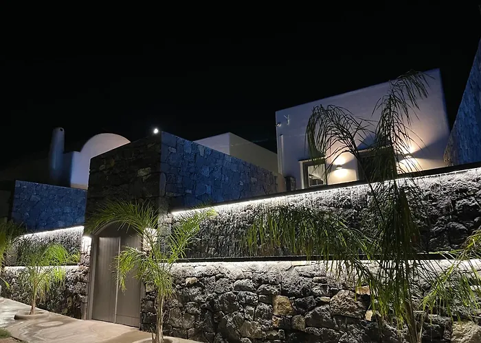 Koniko Santorini Private Pool *