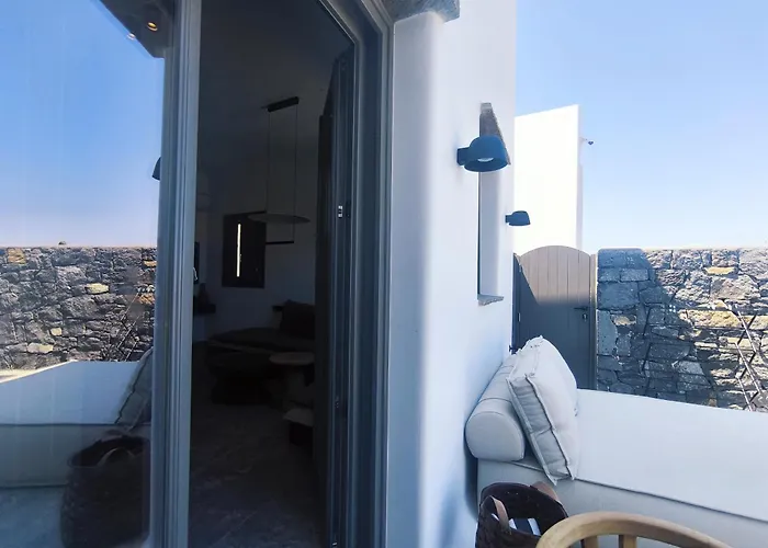 Koniko Santorini Private Pool