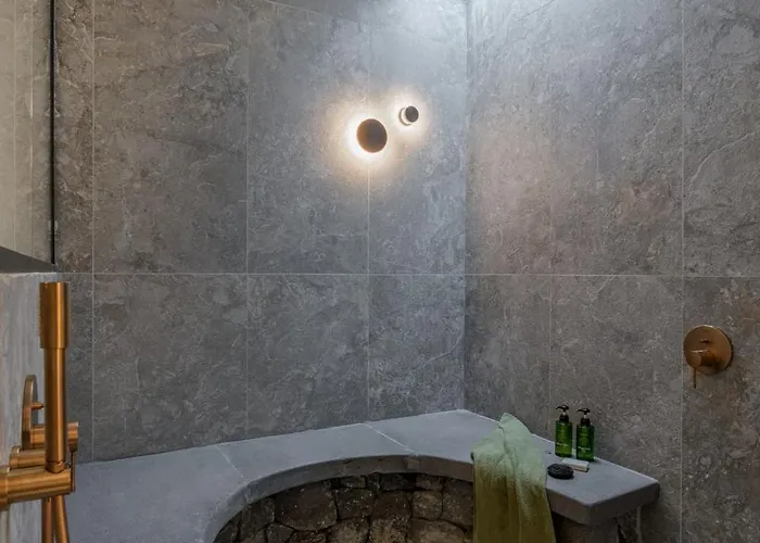 Koniko Santorini Private Pool Villa