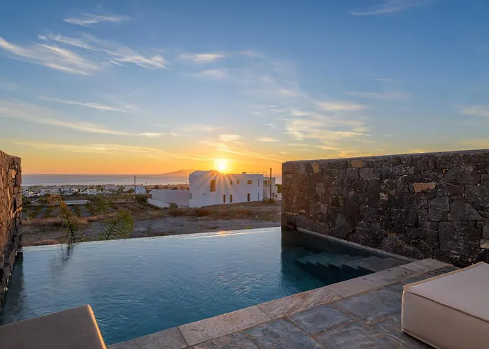 Koniko Santorini Private Pool Vila Vóthon