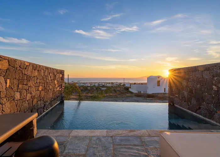 Vila Koniko Santorini Private Pool Vóthon