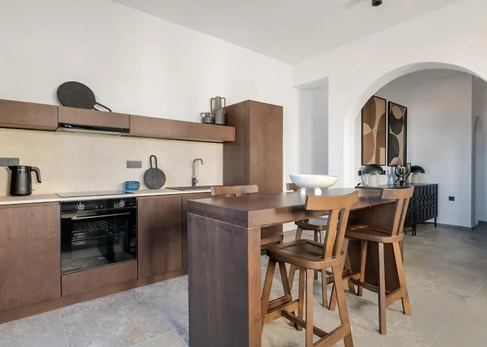 Vila Koniko Santorini Private Pool *