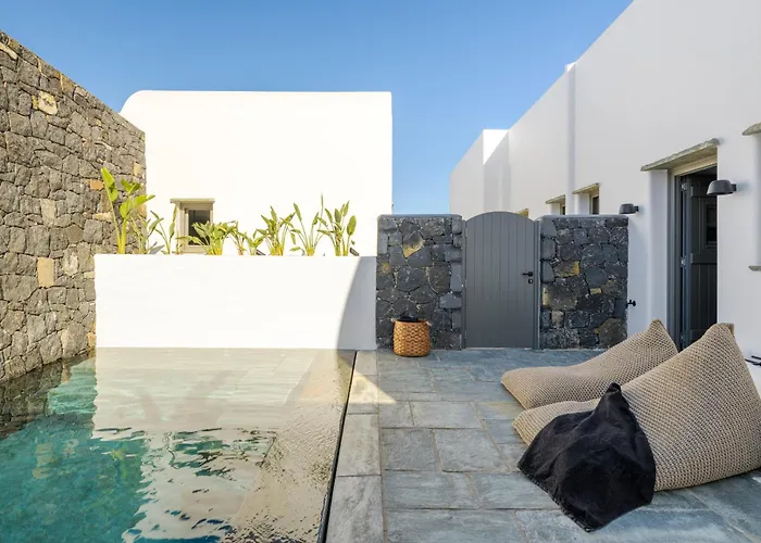 Vila Koniko Santorini Private Pool *