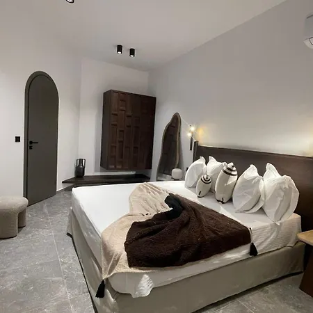 Koniko Santorini Private Pool